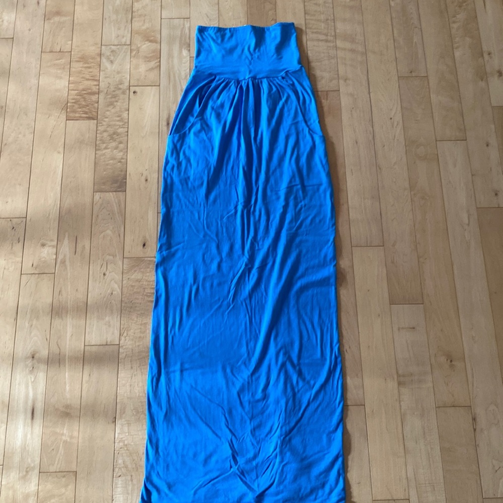 Maxi strapless dress